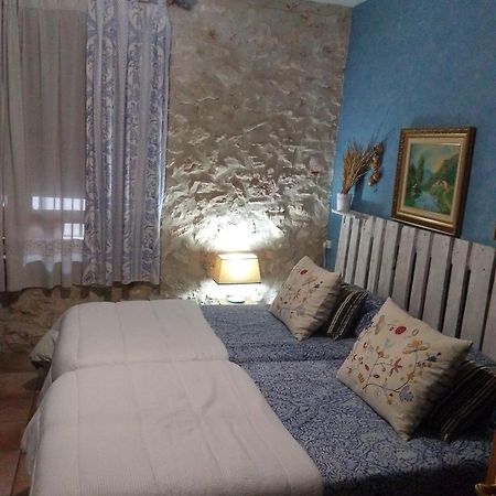 Habitacion En Ocana Exterior foto